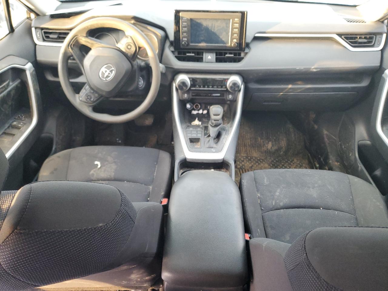2019 Toyota RAV 4 - Image 8