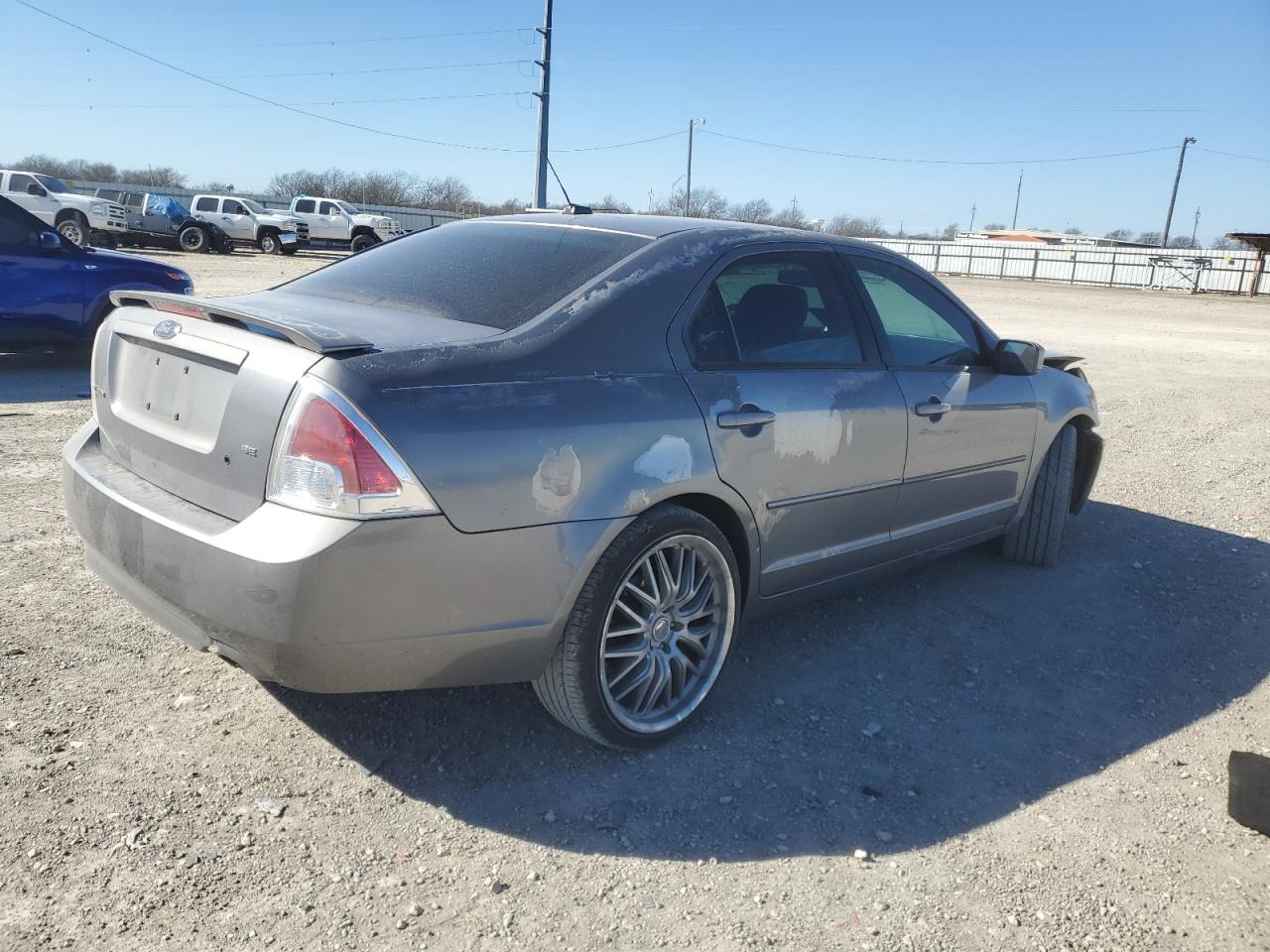 2007 Ford Fusion - Image 3