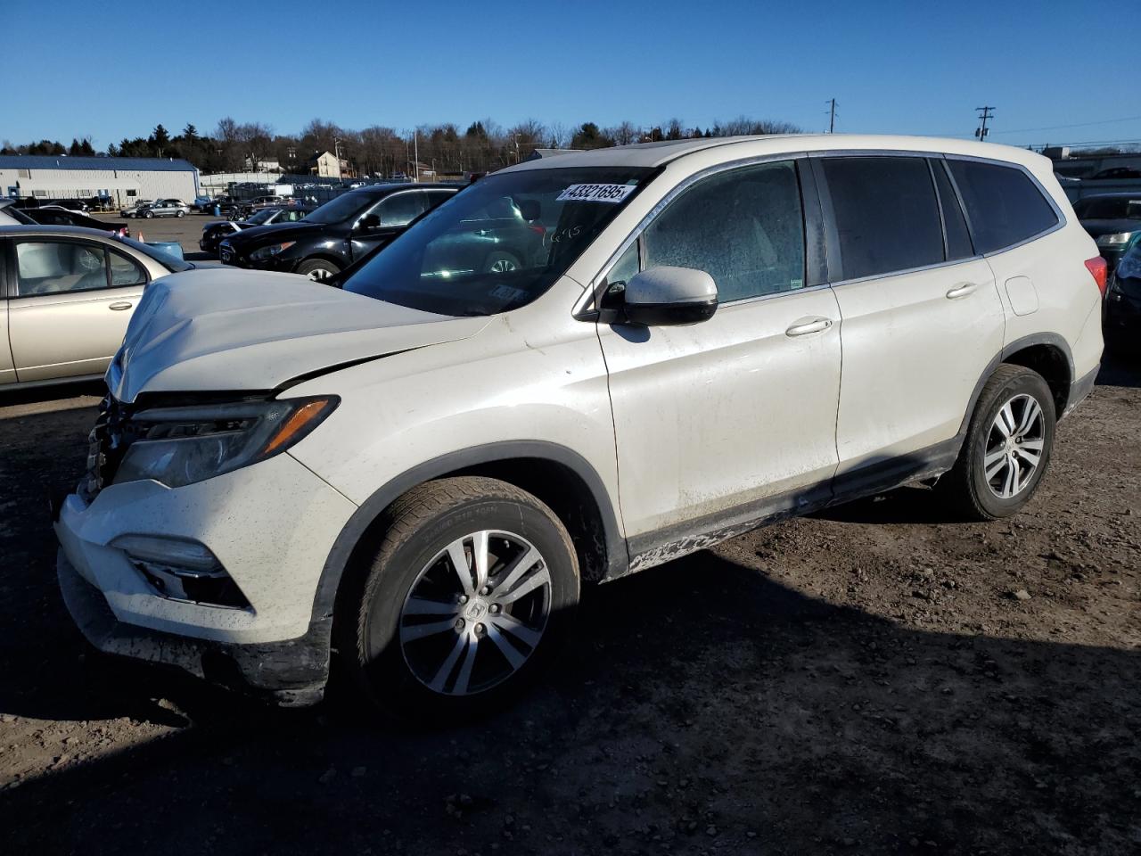 2017 Honda Pilot - Image 1