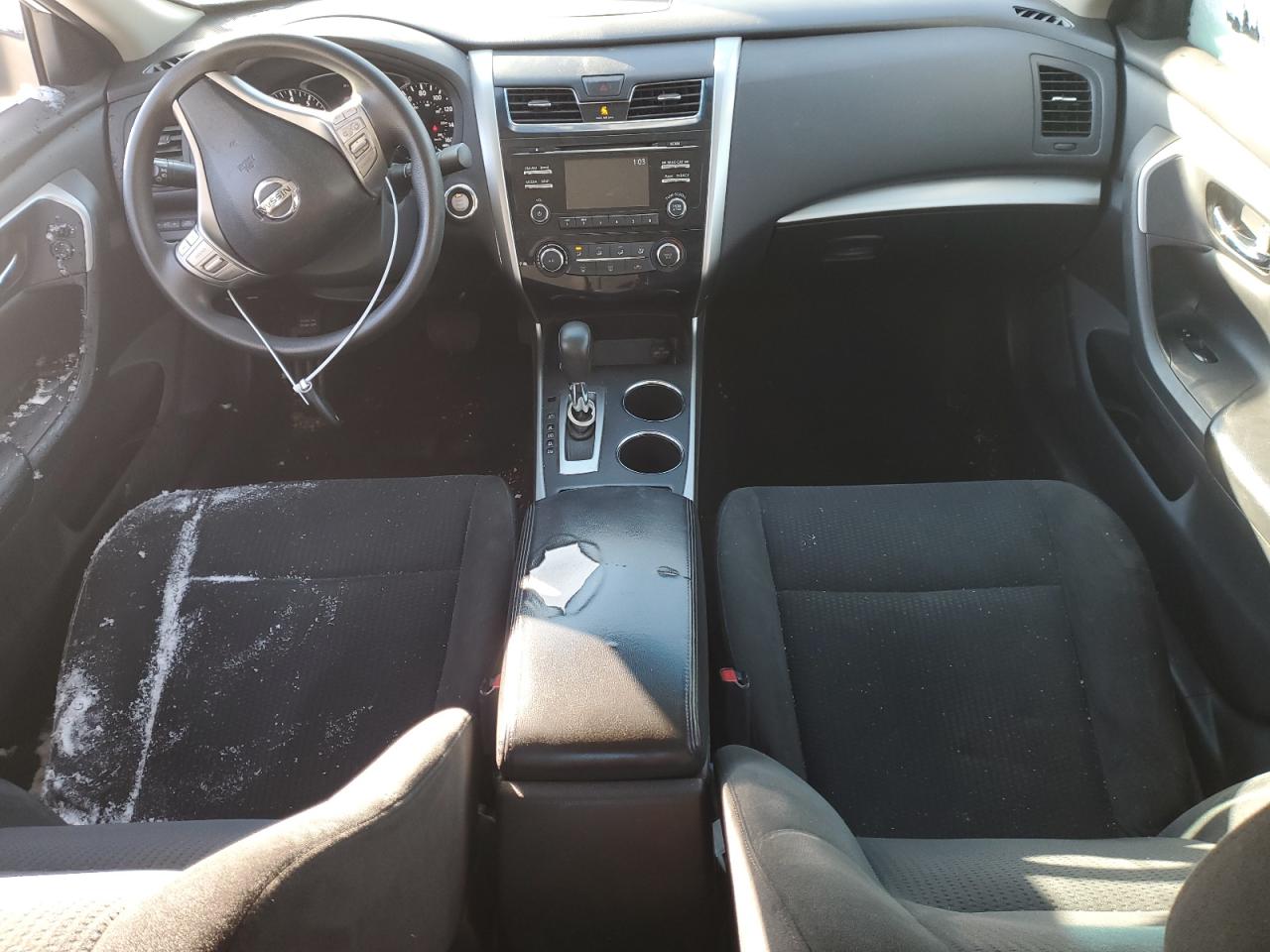 2015 Nissan Altima - Image 8