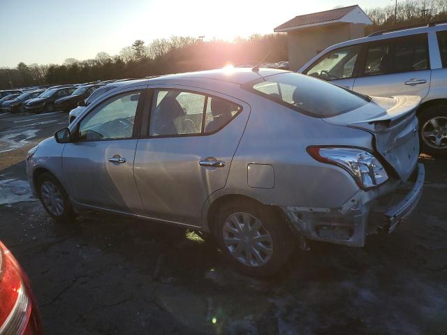  NISSAN VERSA 2016 Сріблястий