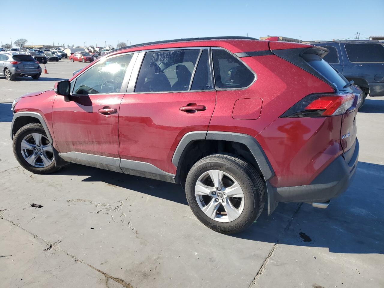2019 Toyota RAV 4 - Image 2