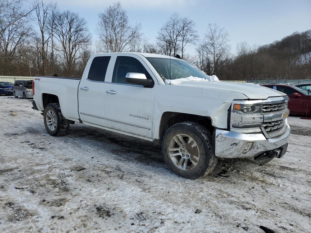 2018 Chevrolet Silverado - Image 4