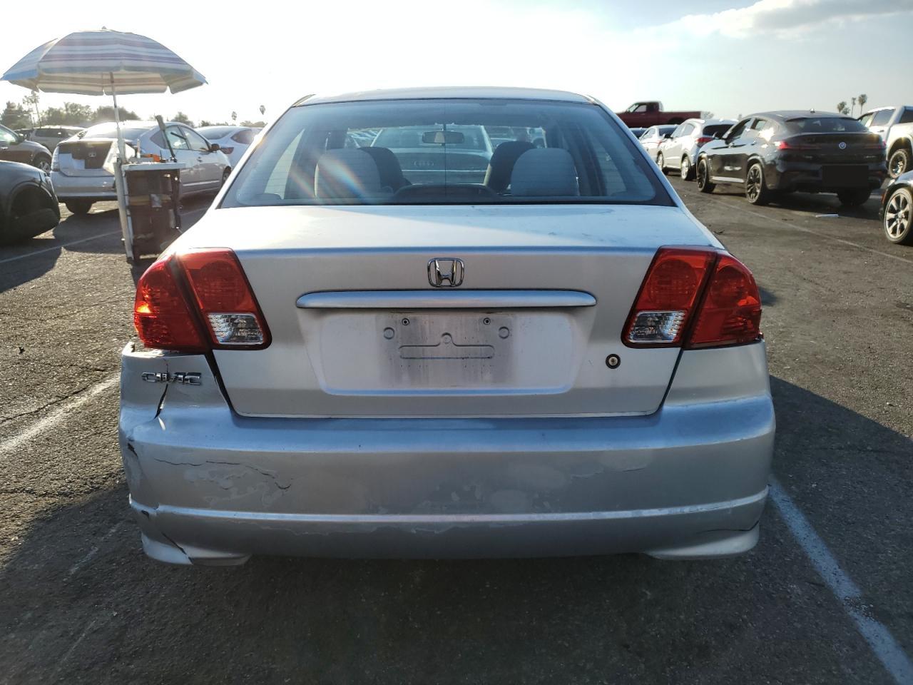 2005 Honda Civic - Image 6