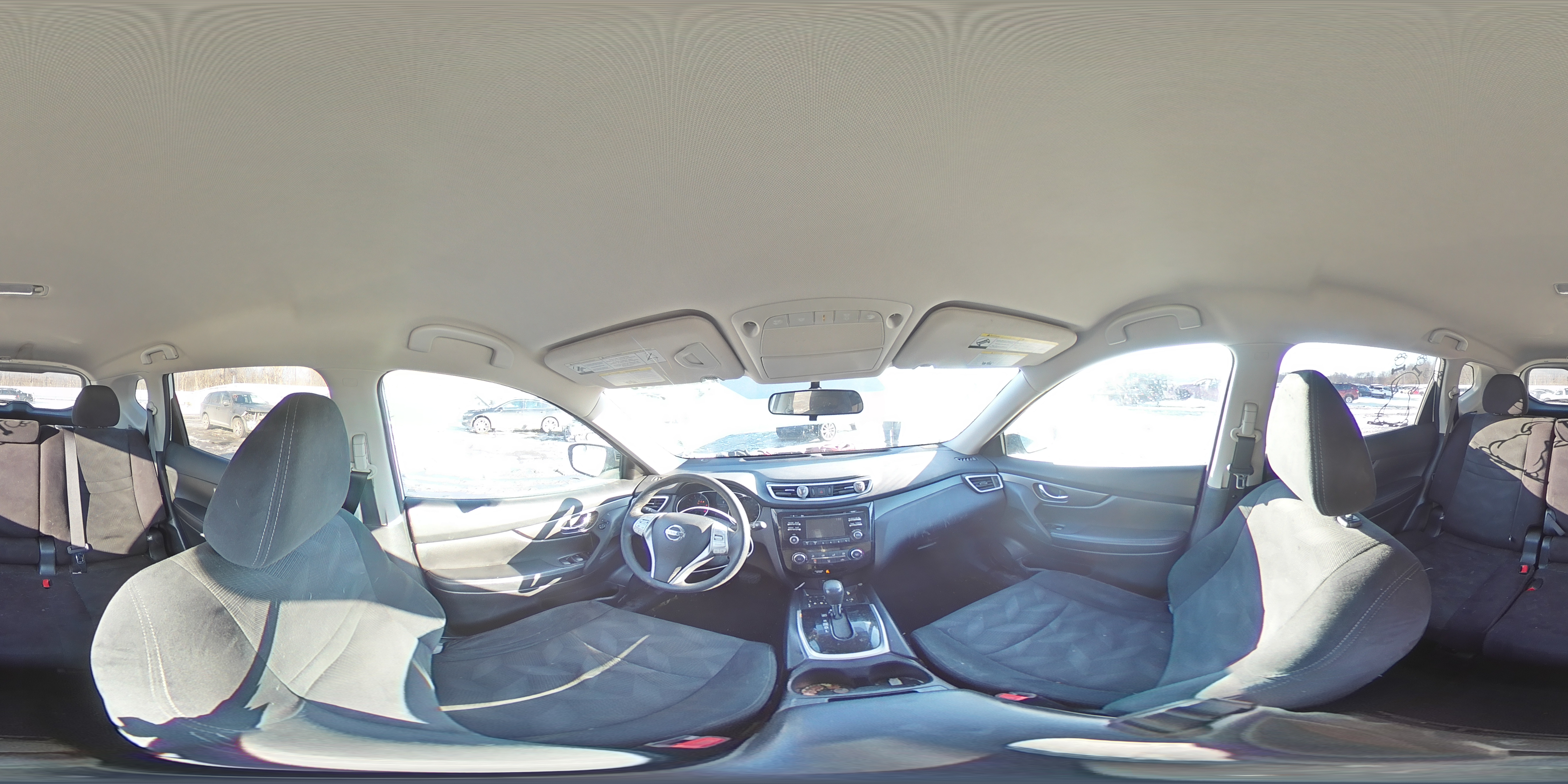 2016 Nissan Rogue - Image 14