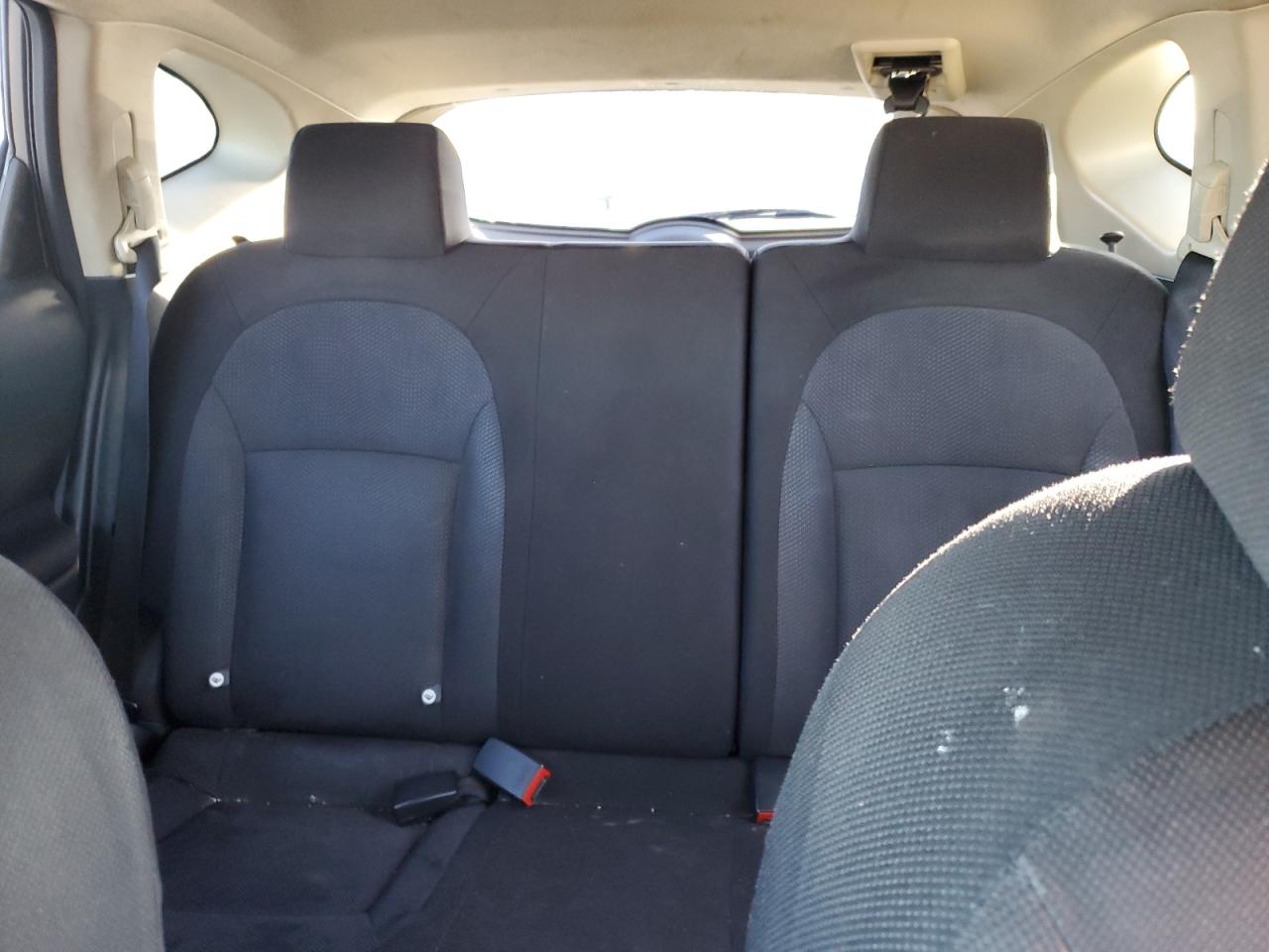 2012 Nissan Rogue - Image 10