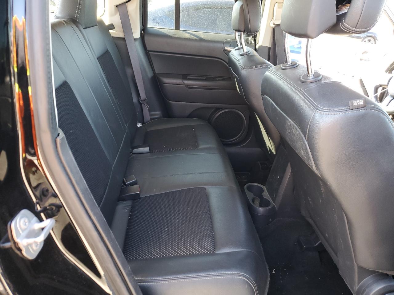 2016 Jeep Liberty (Patriot) - Image 11