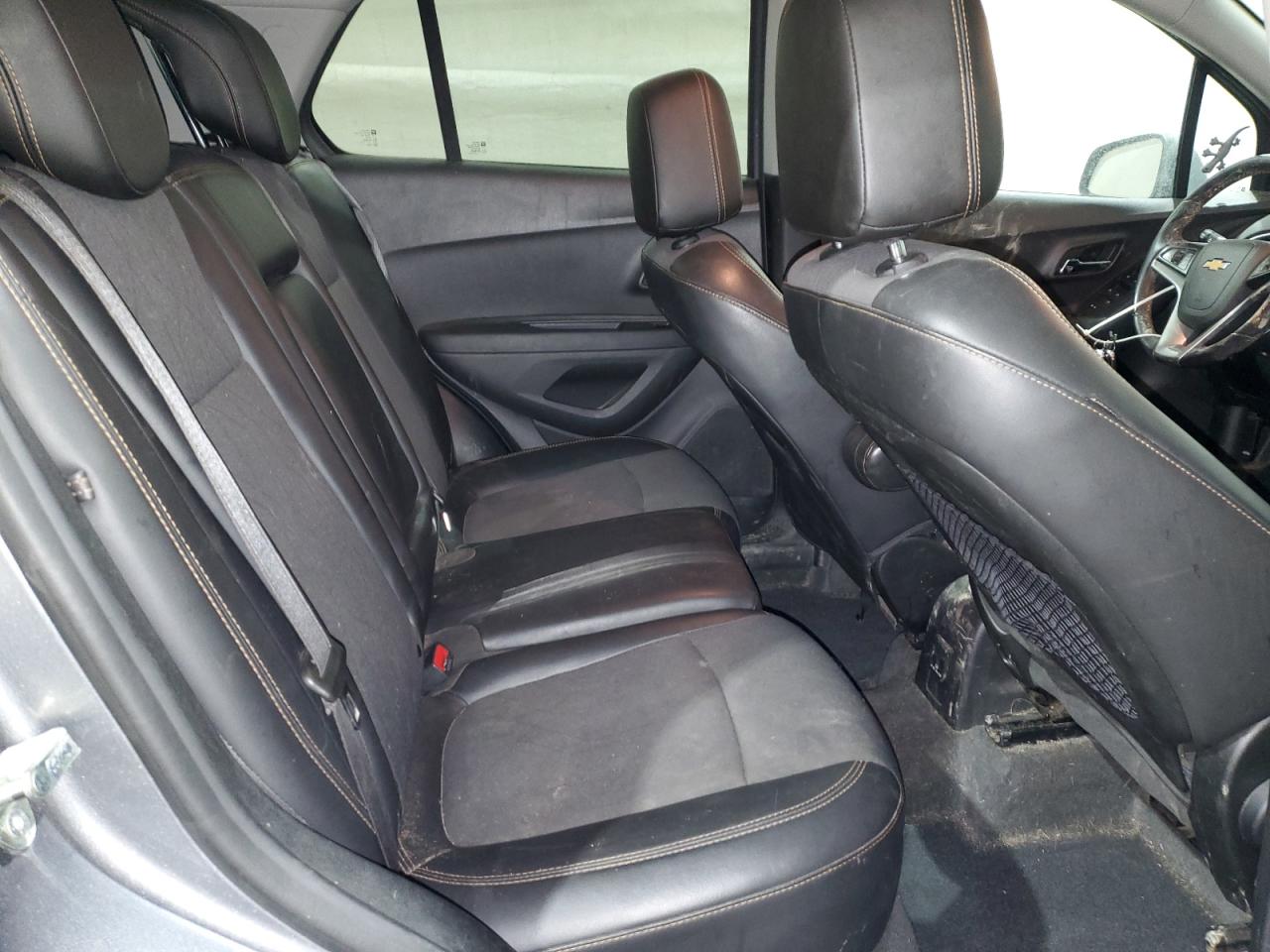 2020 Chevrolet Trax - Image 11