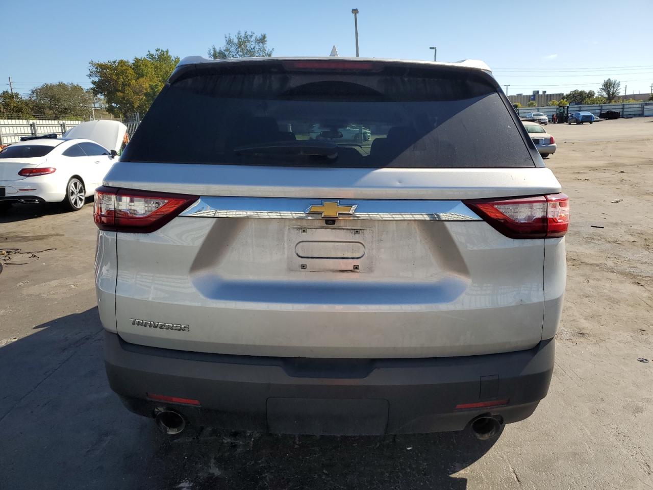 2020 Chevrolet Traverse - Image 6