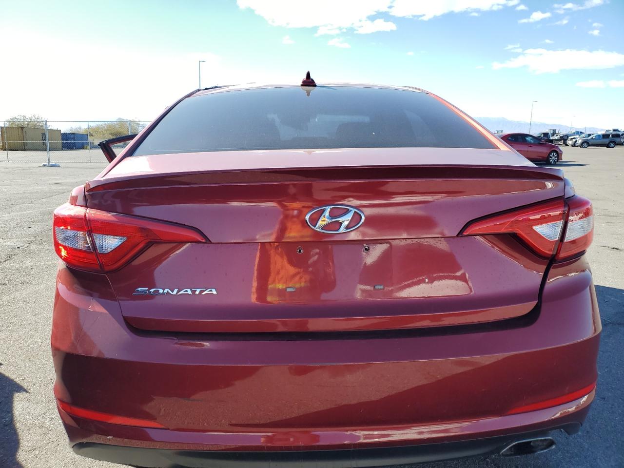2015 Hyundai Sonata - Image 6