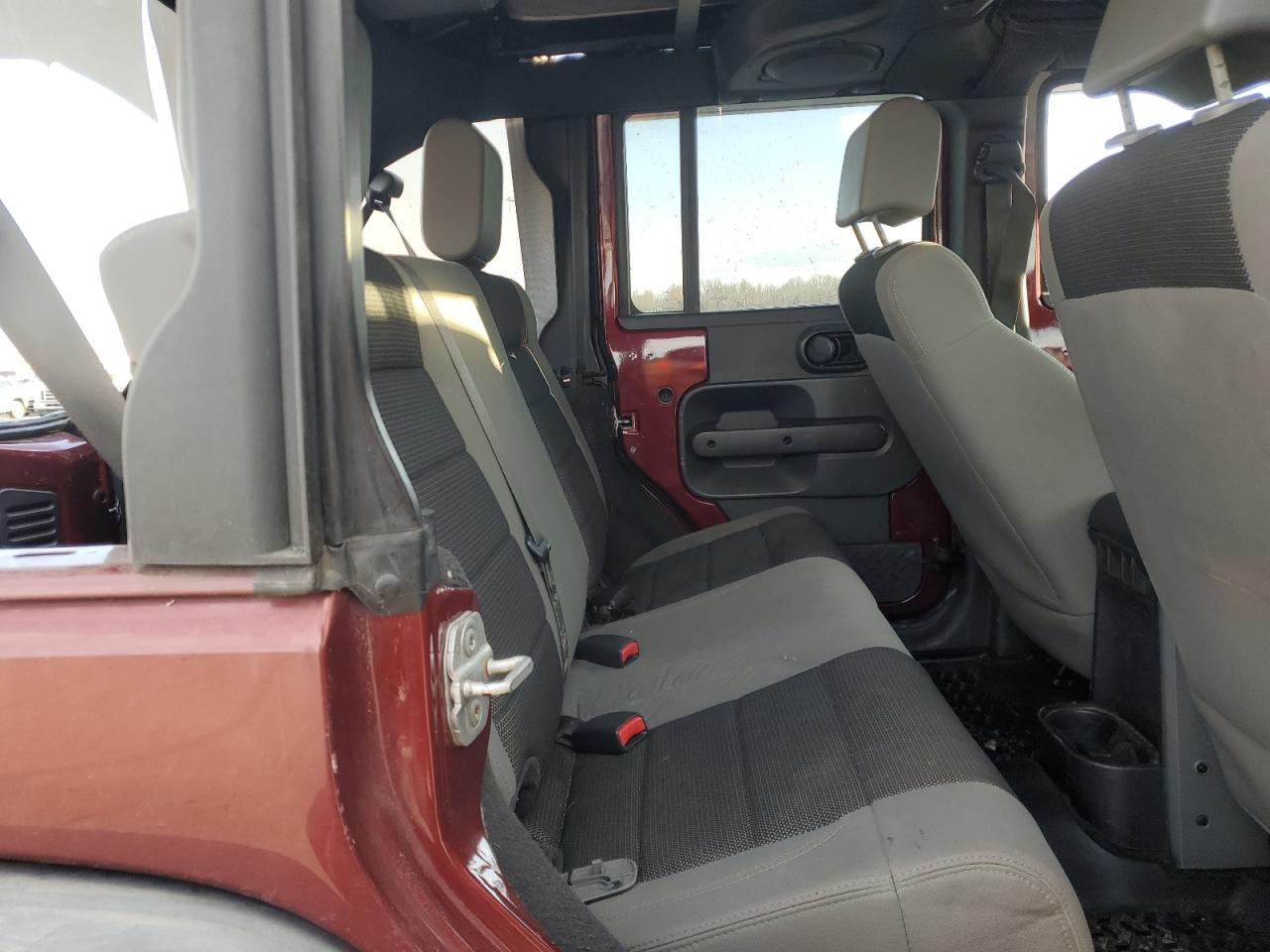 2007 Jeep Wrangler - Image 11