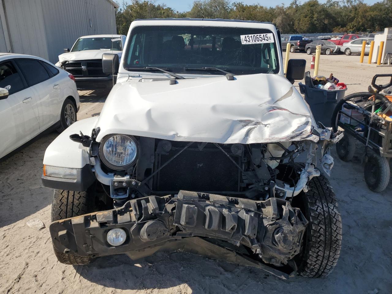 2021 Jeep Gladiator - Image 5