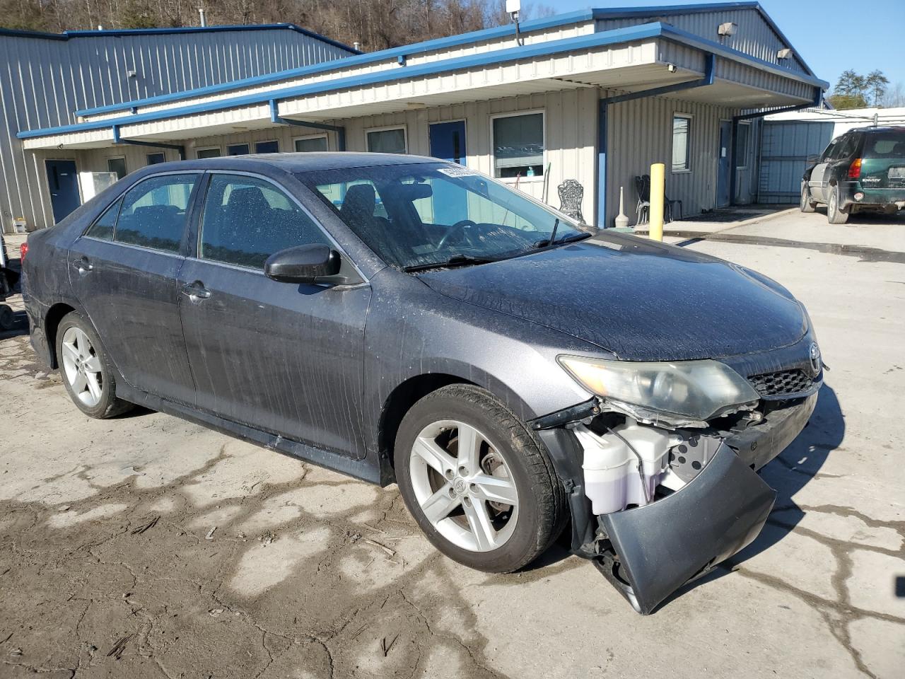 2014 Toyota Camry - Image 4
