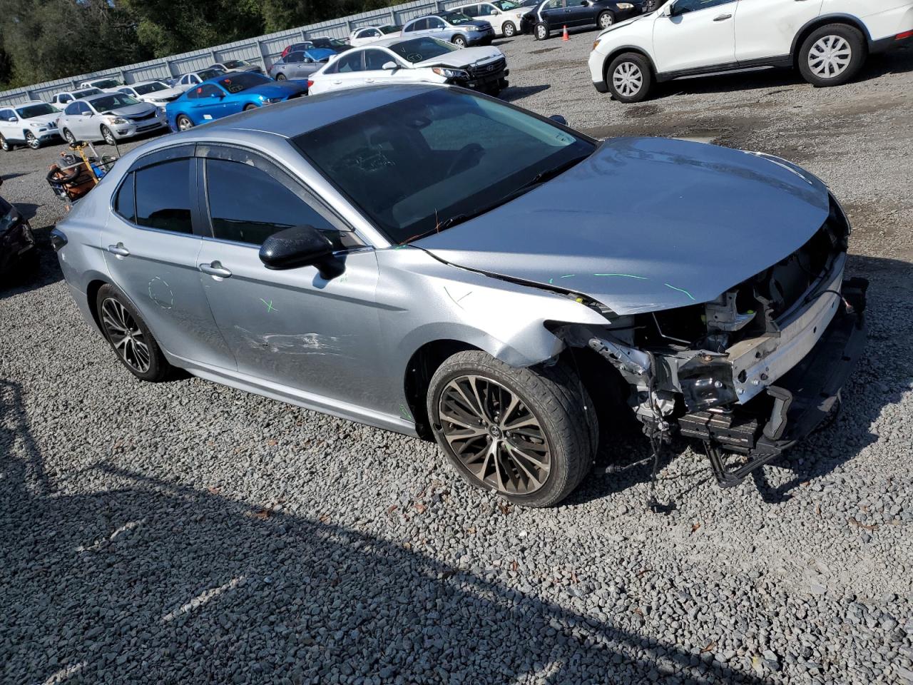 2018 Toyota Camry - Image 4