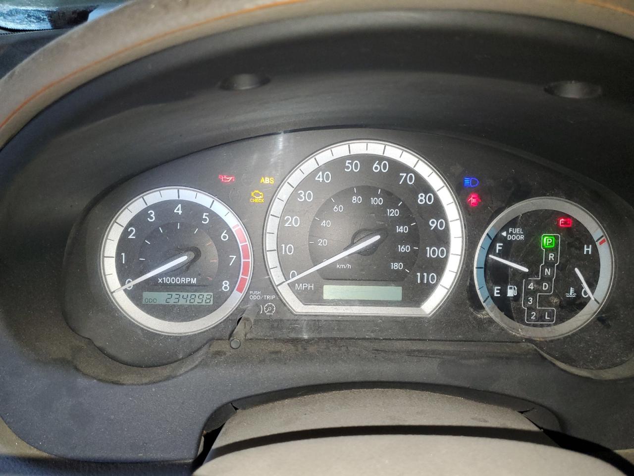2005 Toyota Sienna - Image 9