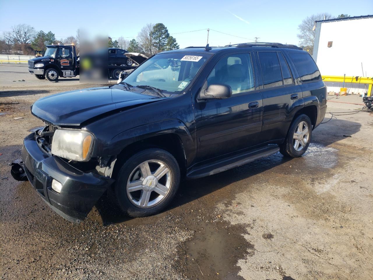 2008 Chevrolet TrailBlazer - Image 1