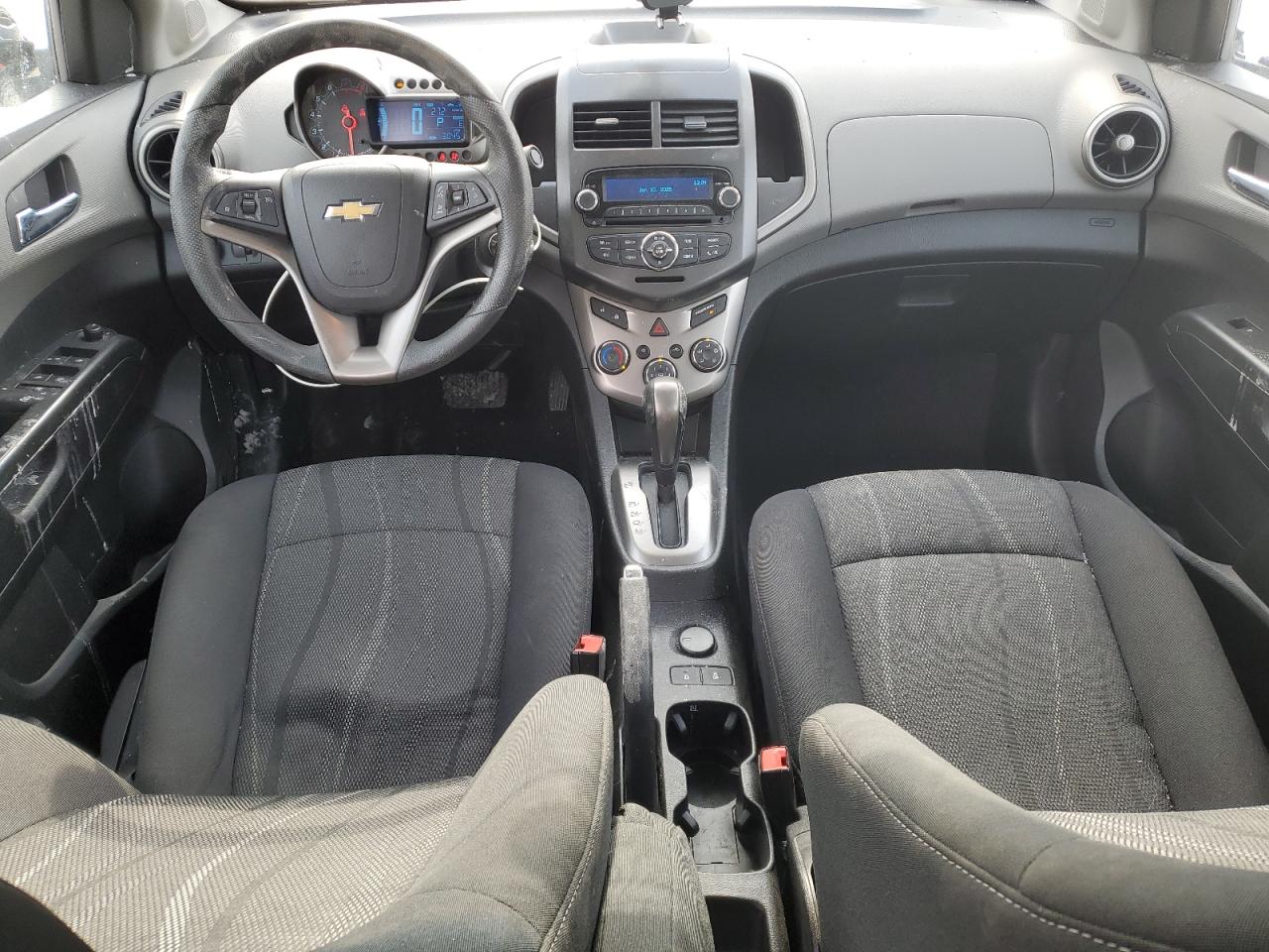 2013 Chevrolet Sonic - Image 8