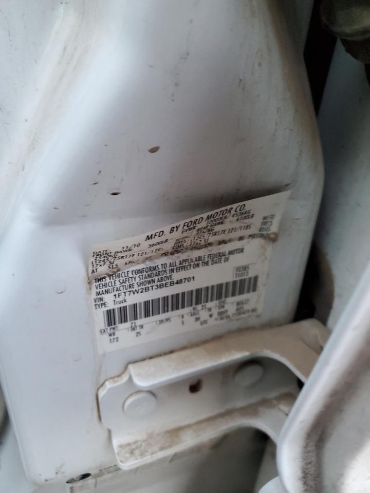 2011 Ford F250 - Image 14