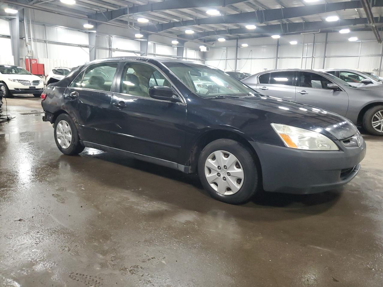 2004 Honda Accord - Image 4