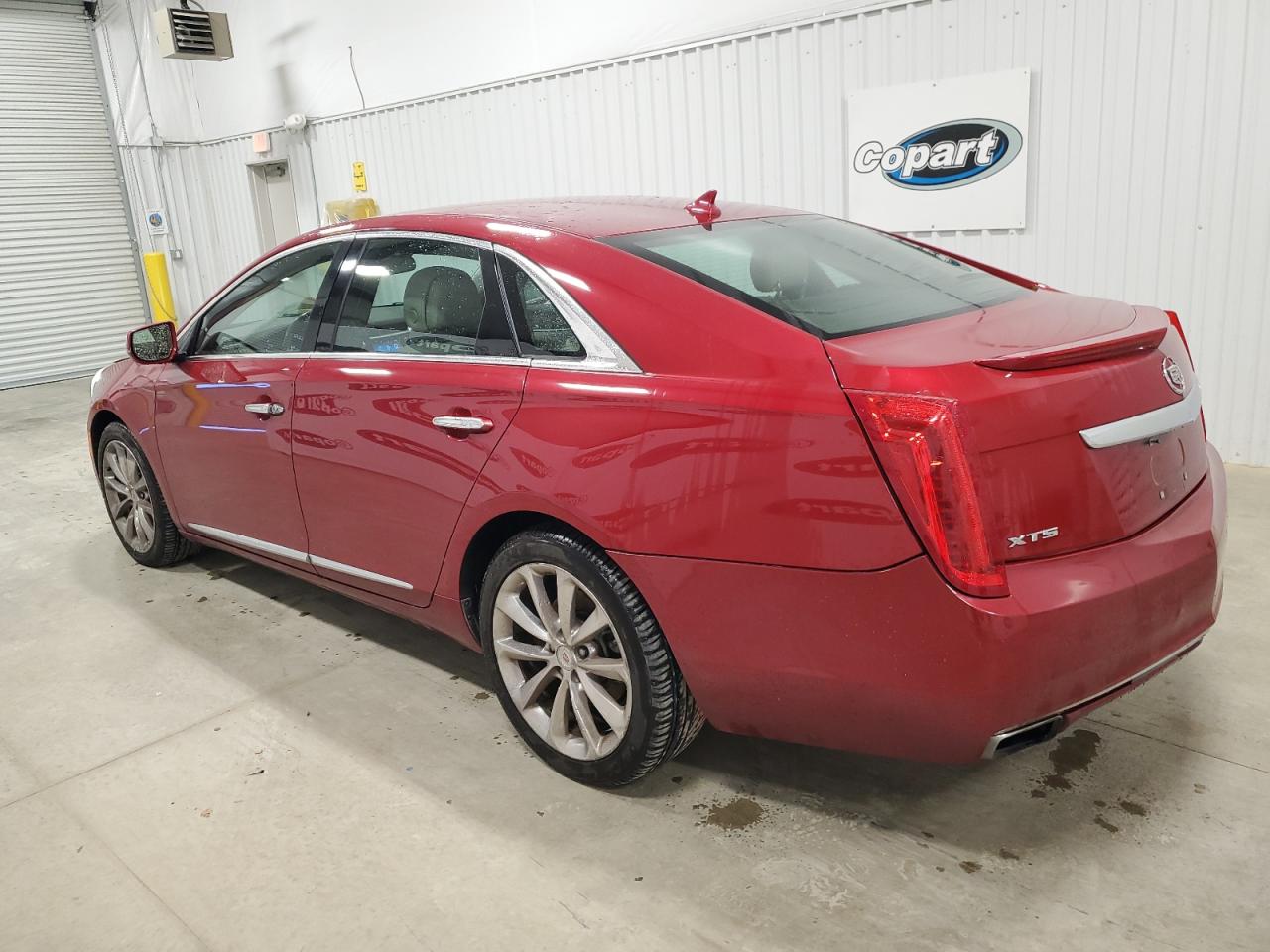 2013 Cadillac XTS - Image 2
