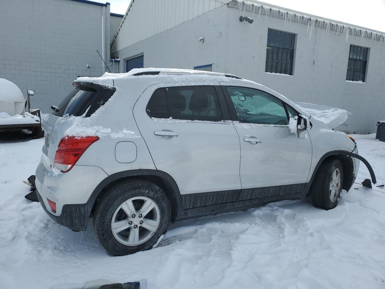 2019 Chevrolet Trax - Image 3