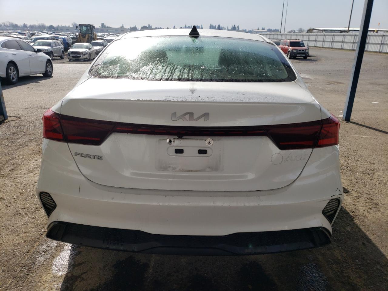 2023 Kia Forte - Image 6