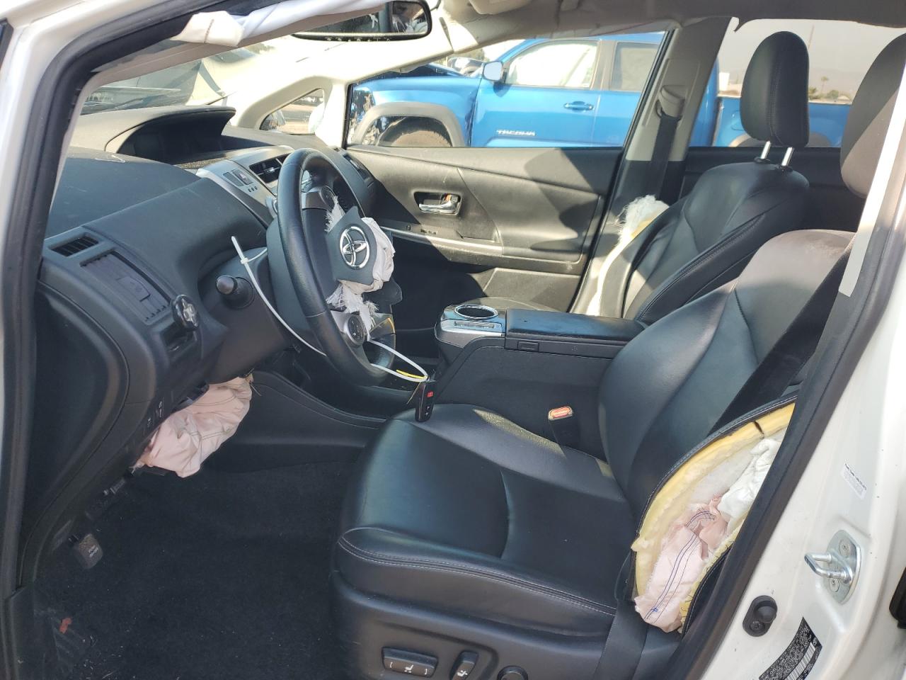 2017 Toyota Prius - Image 7