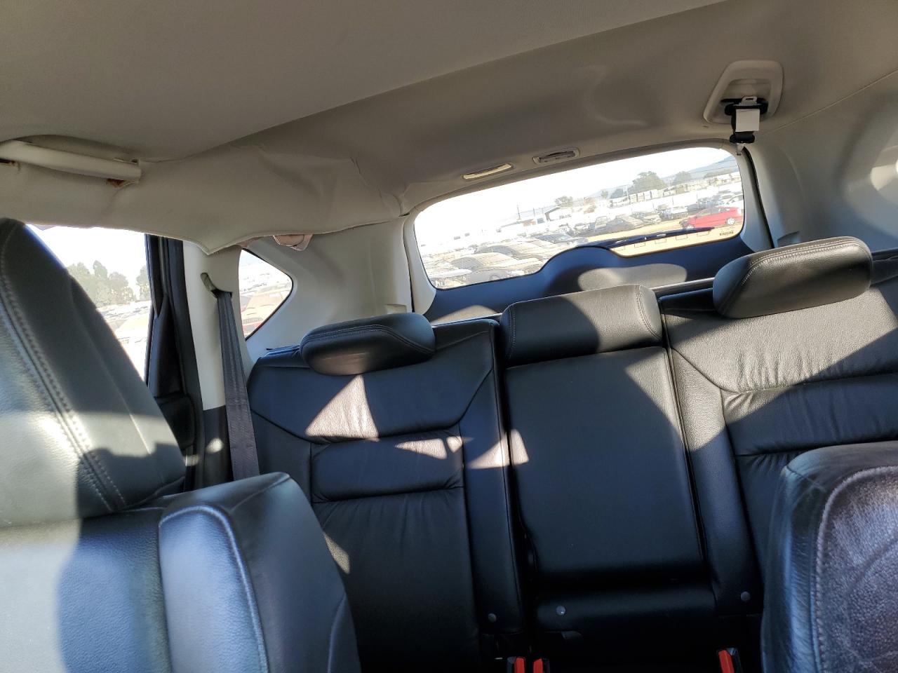 2012 Honda CR-V - Image 10
