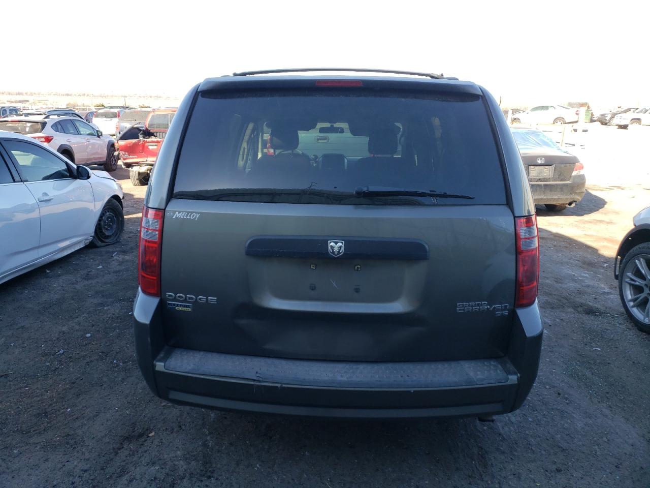 2010 Dodge Caravan - Image 6