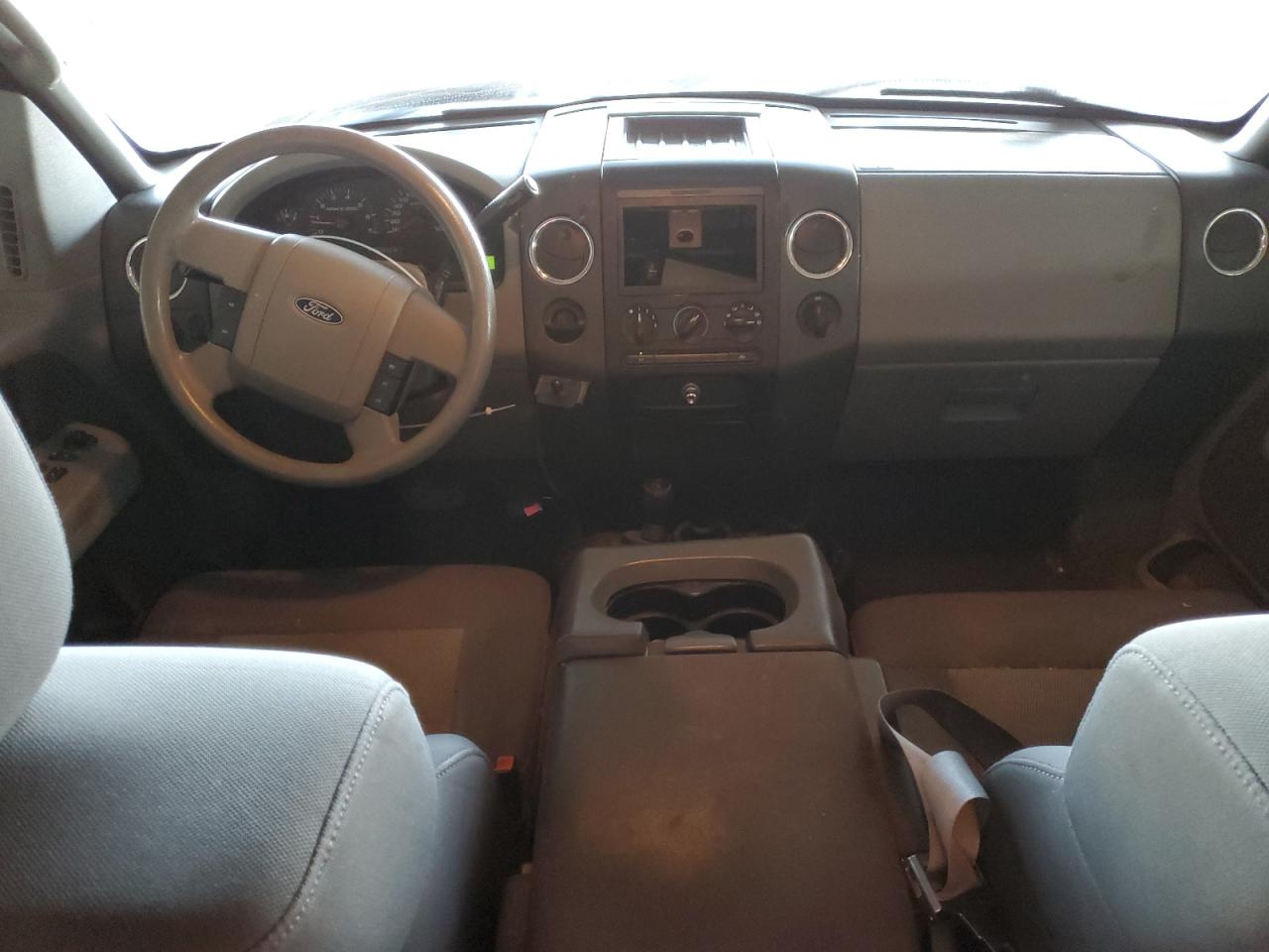 2004 Ford F-150 - Image 8
