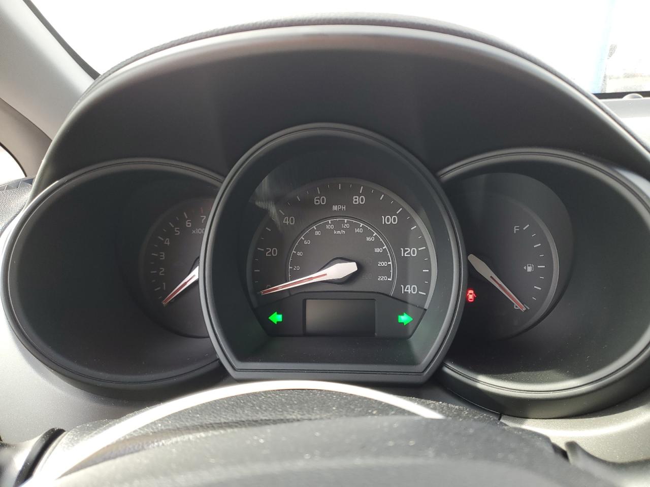 2012 Kia Rio - Image 9