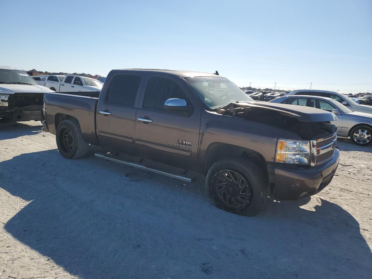 2007 Chevrolet Silverado - Image 4