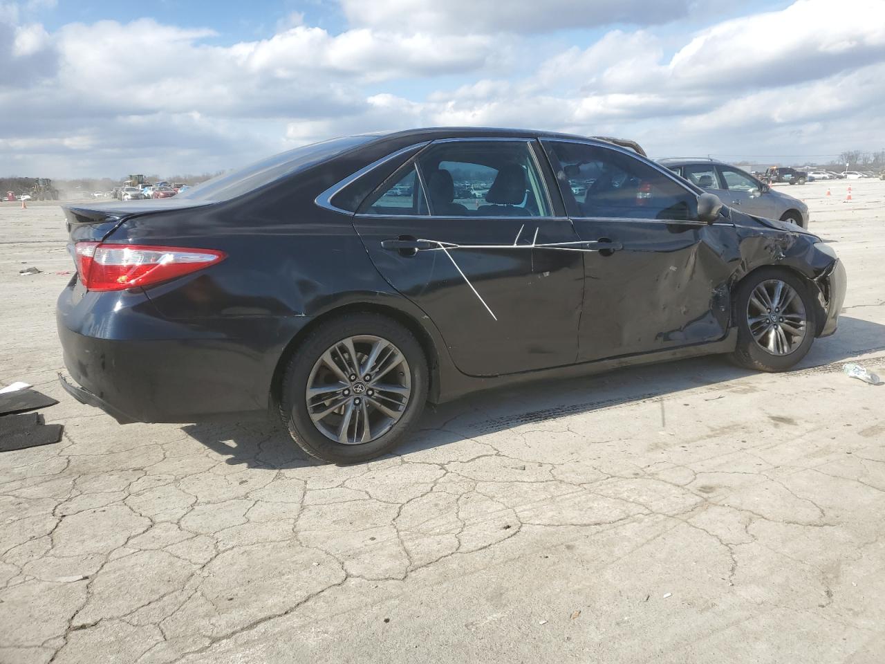 2016 Toyota Camry - Image 3