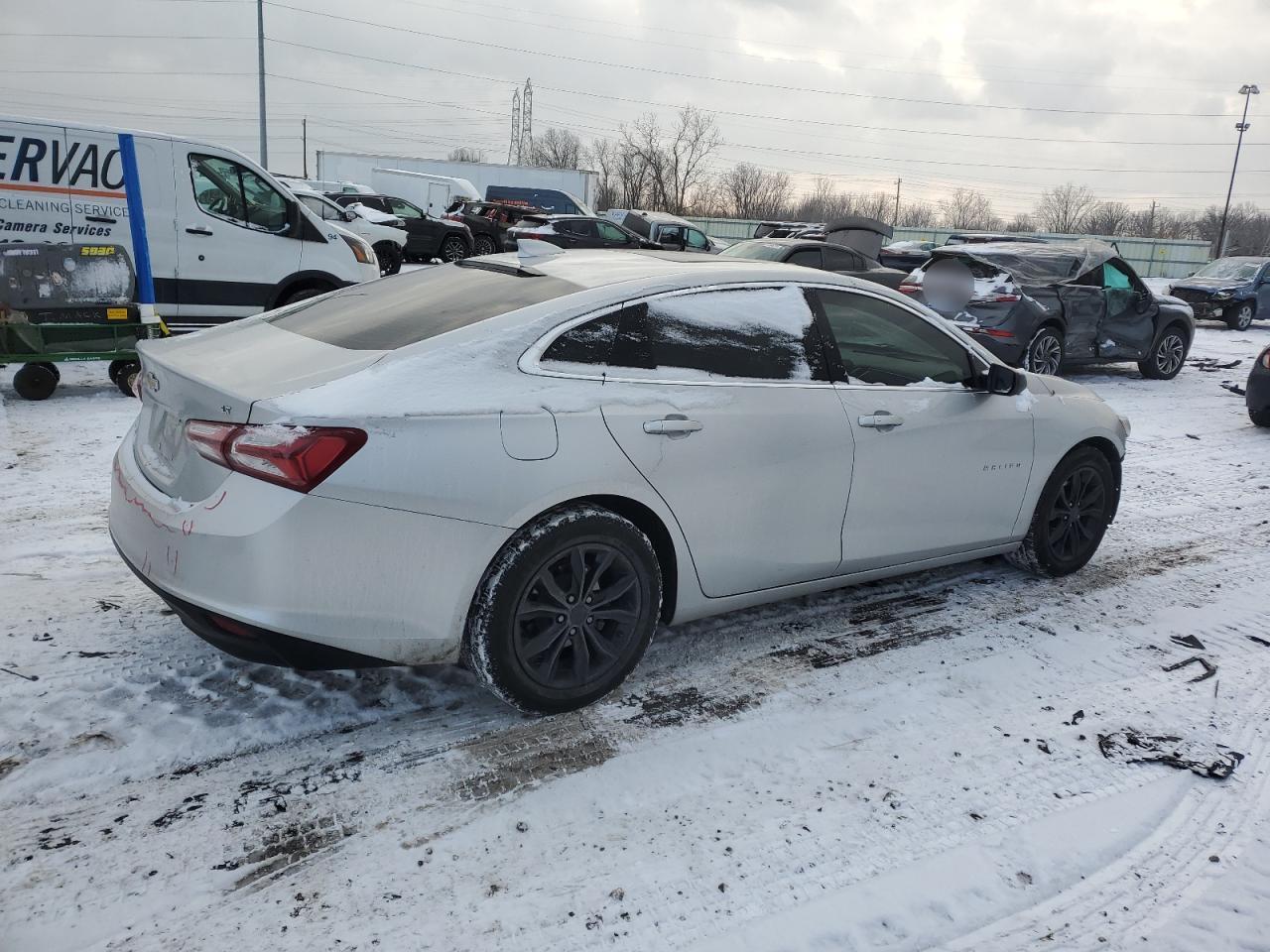 2019 Chevrolet Malibu - Image 3