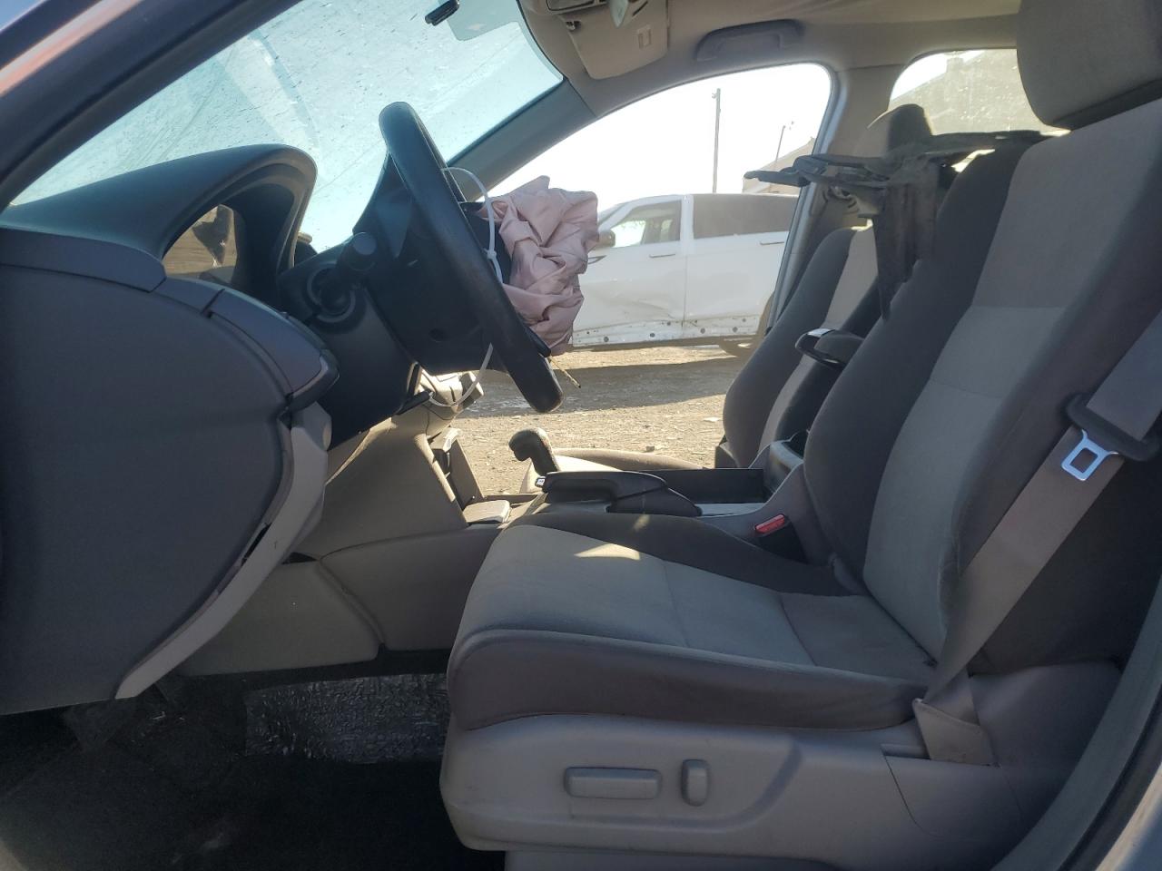 2009 Honda Accord - Image 7