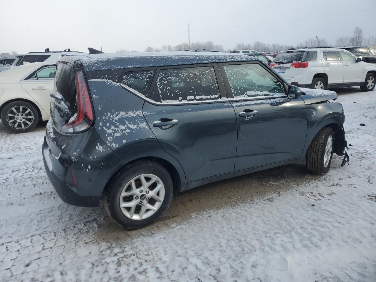2023 Kia Soul - Image 3