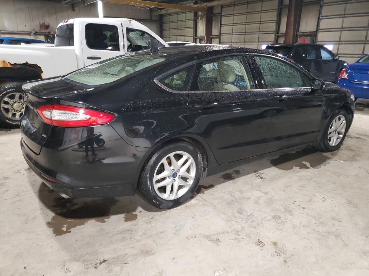 2016 Ford Fusion - Image 3