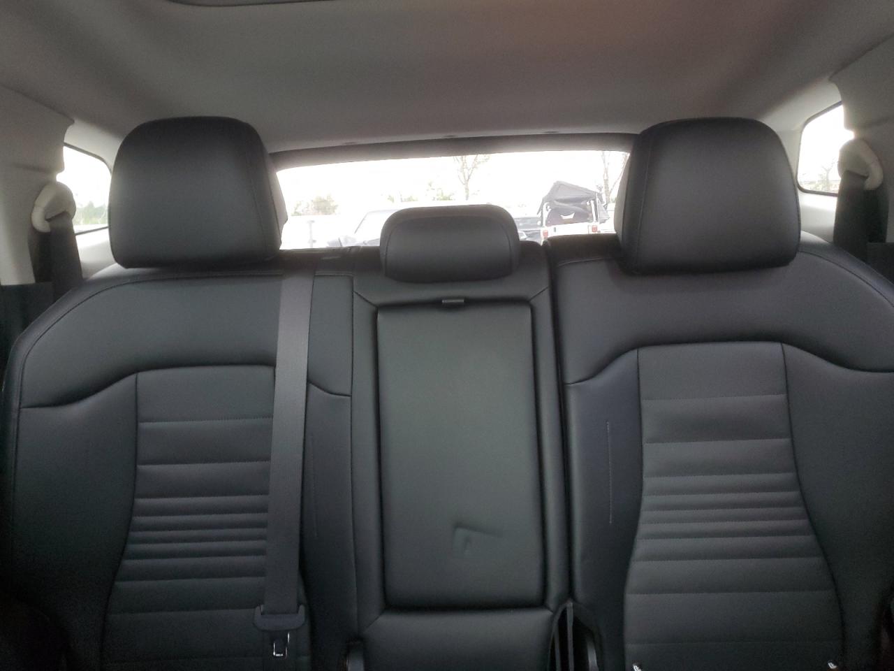 2024 Kia Sportage - Image 10