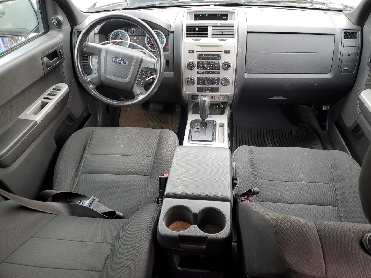 2010 Ford Escape - Image 8