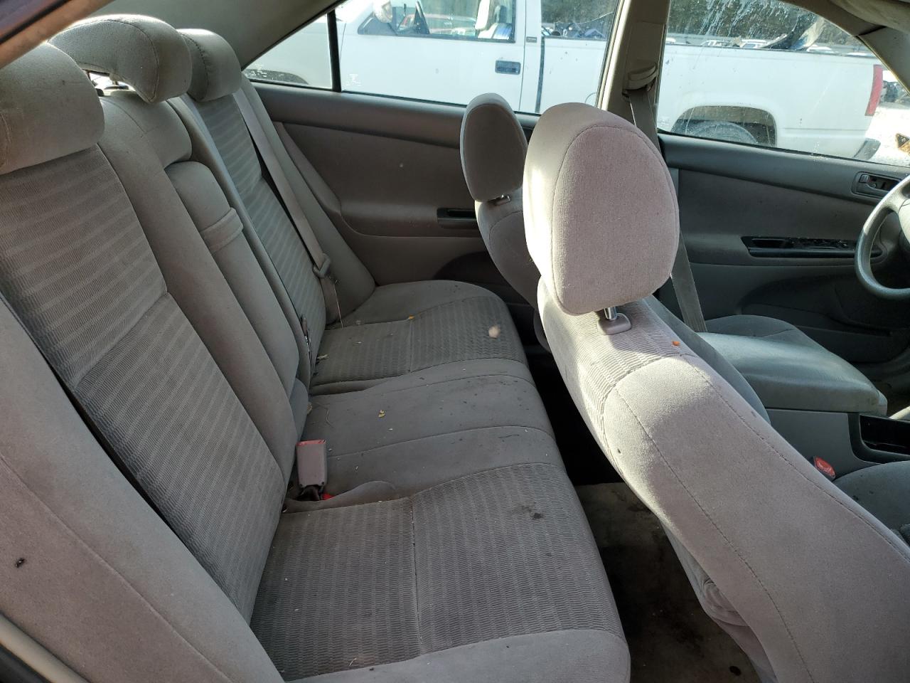 2005 Toyota Camry - Image 11