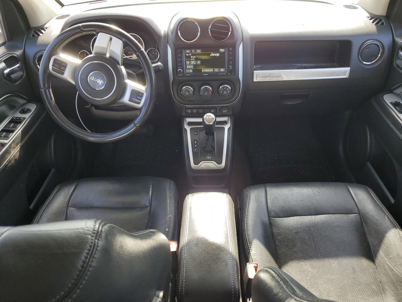 2015 Jeep Compass - Image 8