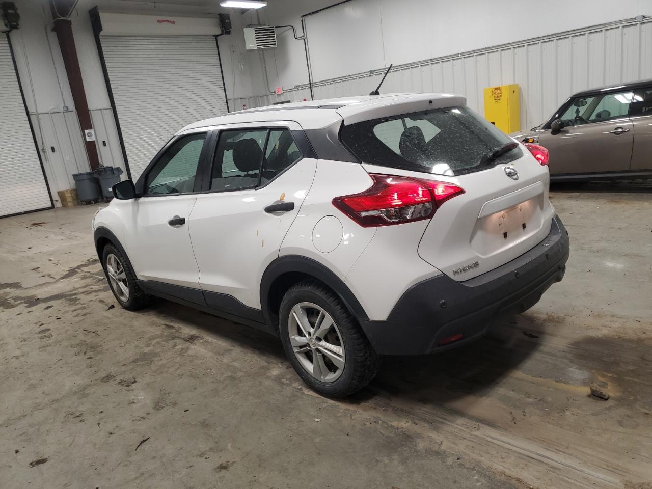 2020 Nissan Kicks - Image 2