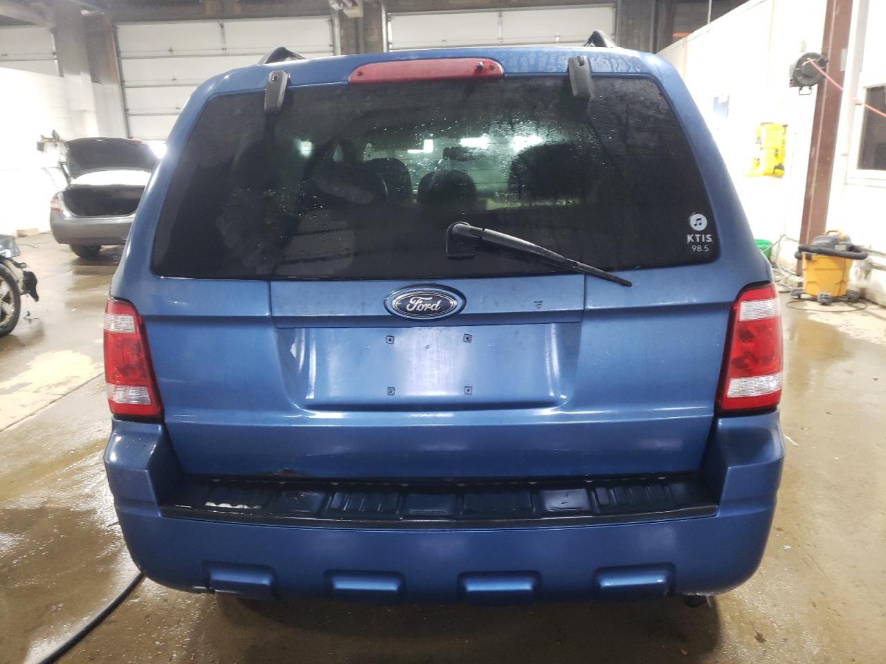 2009 Ford Escape - Image 6