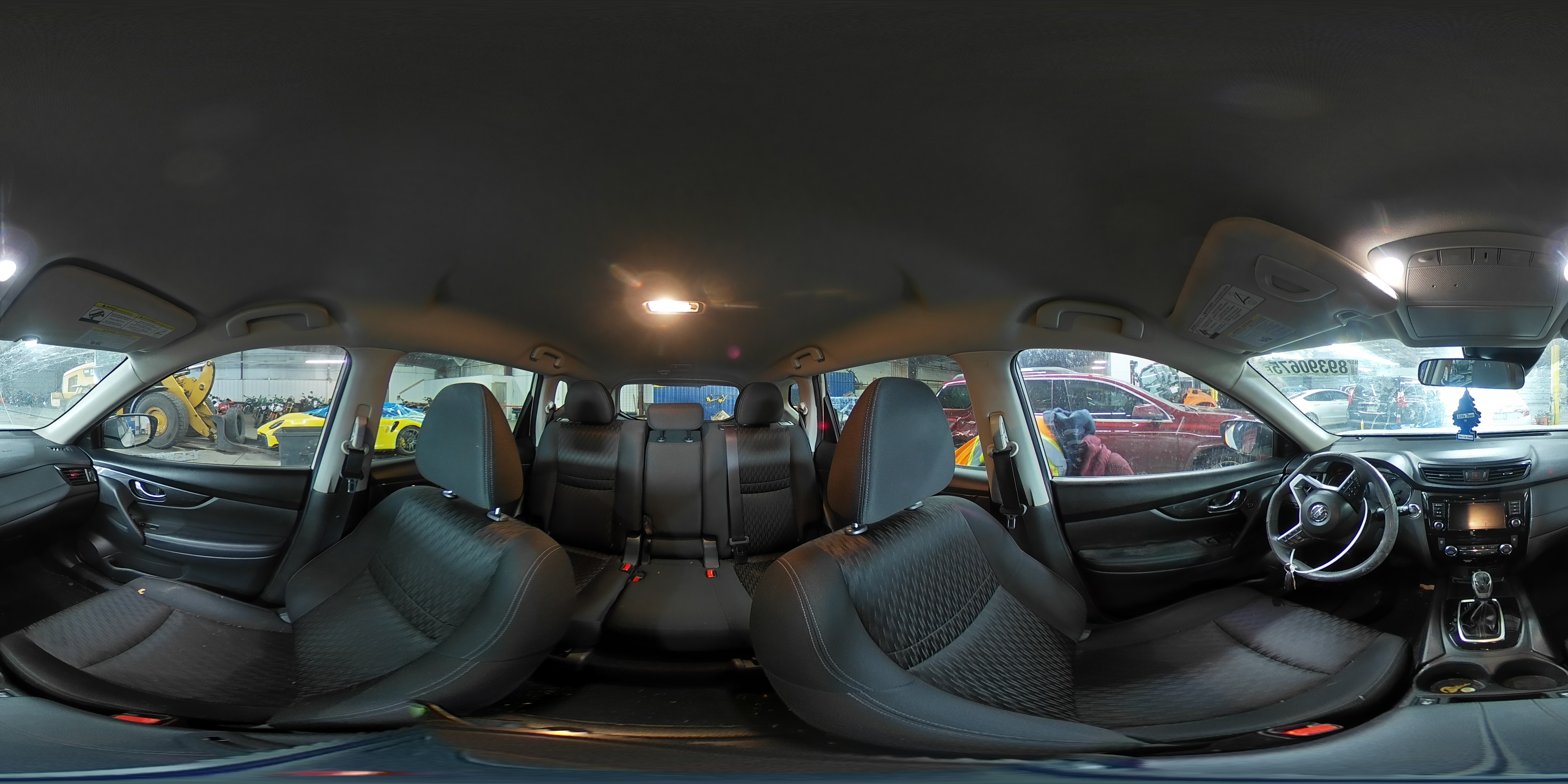 2019 Nissan Rogue - Image 13