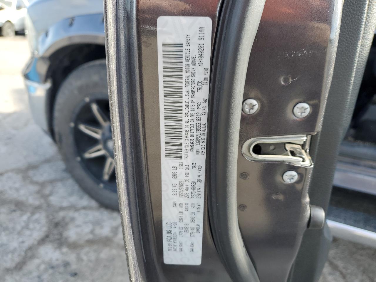2016 RAM 1500 - Image 12