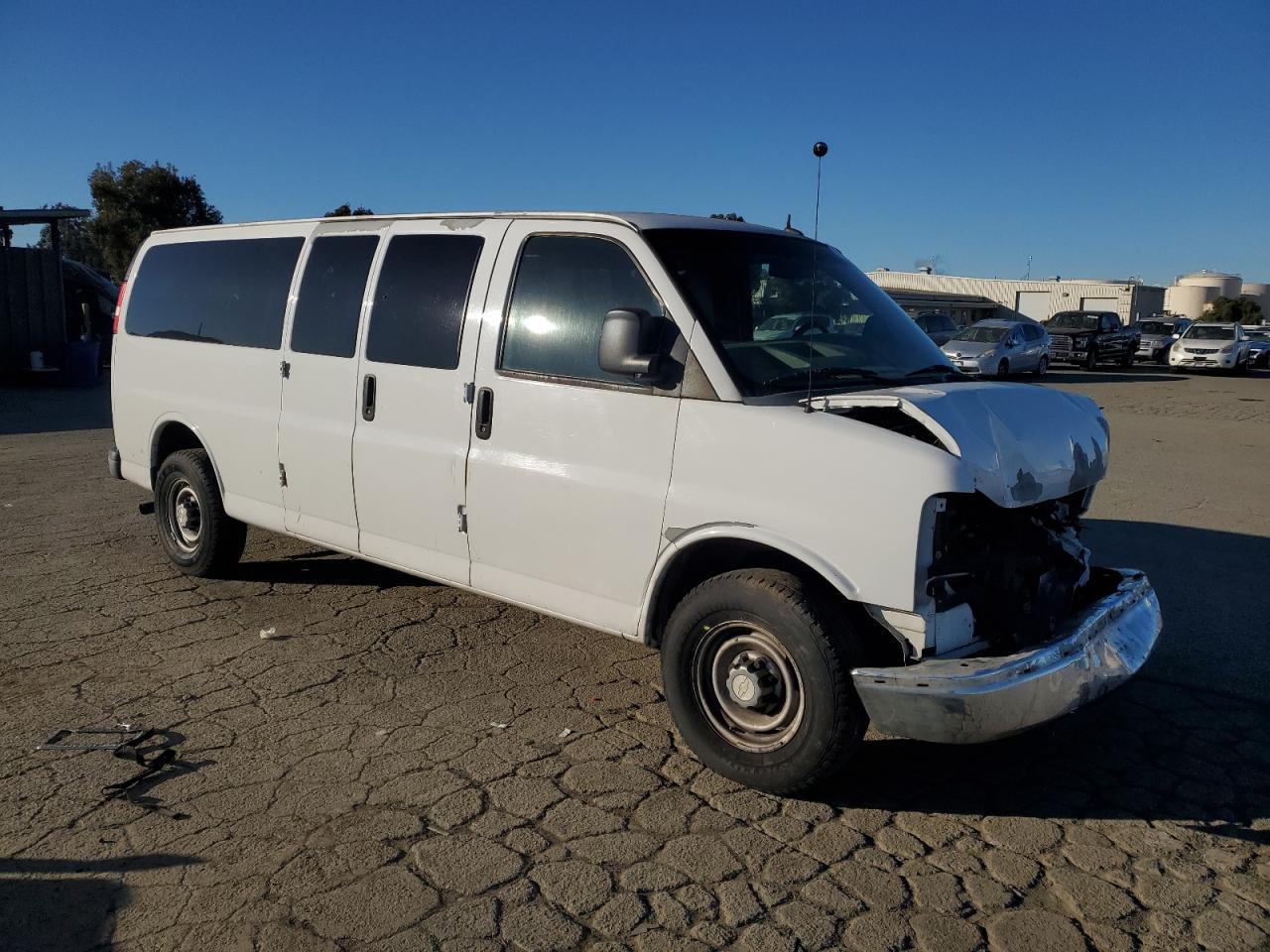 2012 Chevrolet Express - Image 4