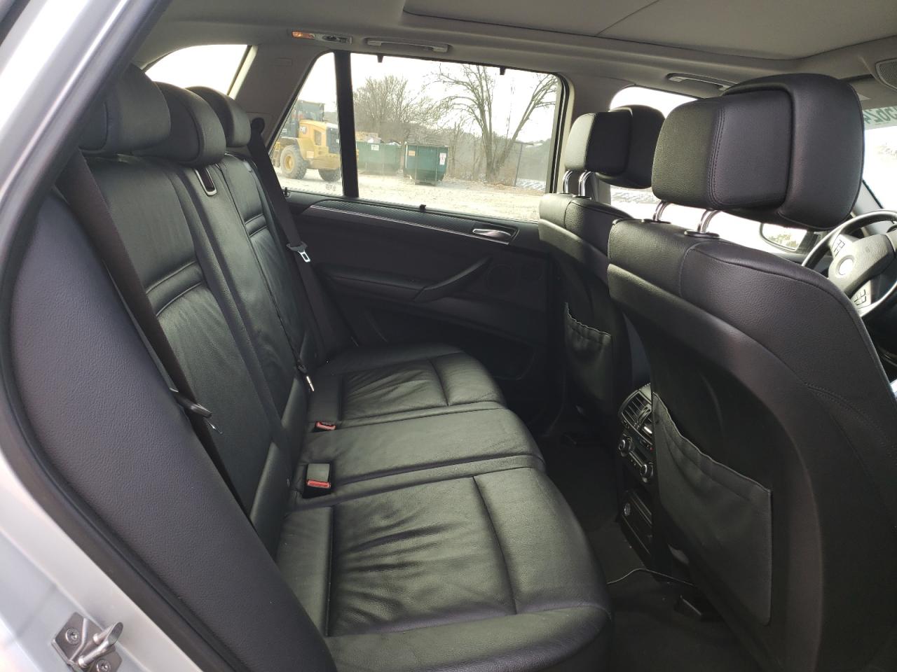 2011 BMW X5 - Image 11