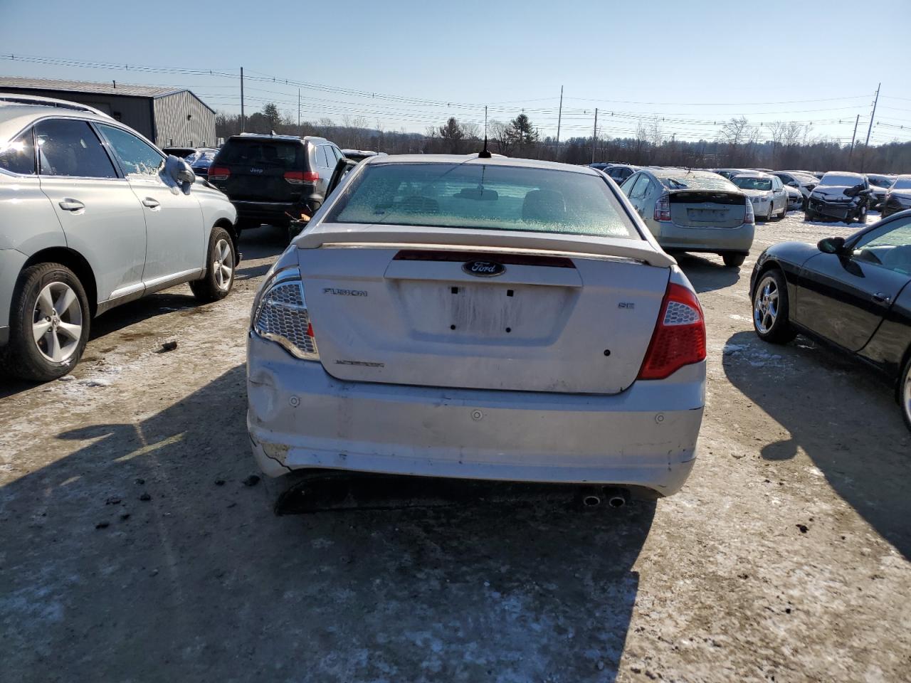 2010 Ford Fusion - Image 6