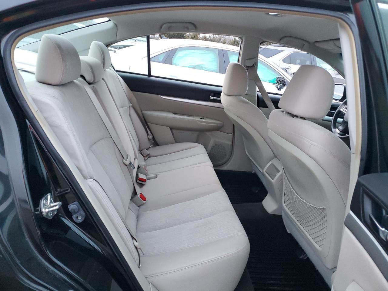 2014 Subaru Legacy - Image 10