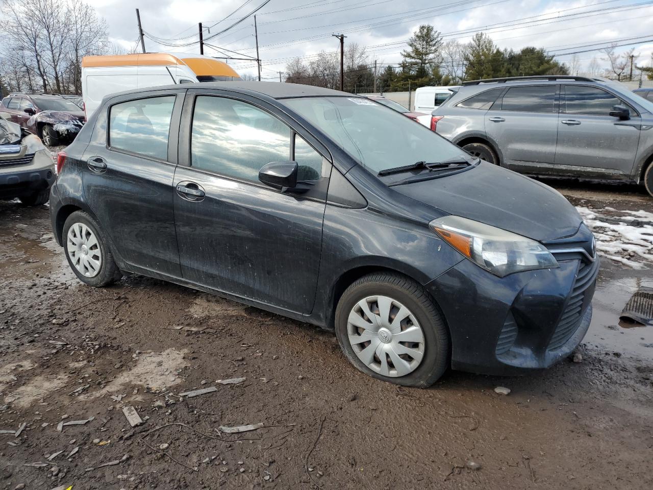 2015 Toyota Yaris - Image 4